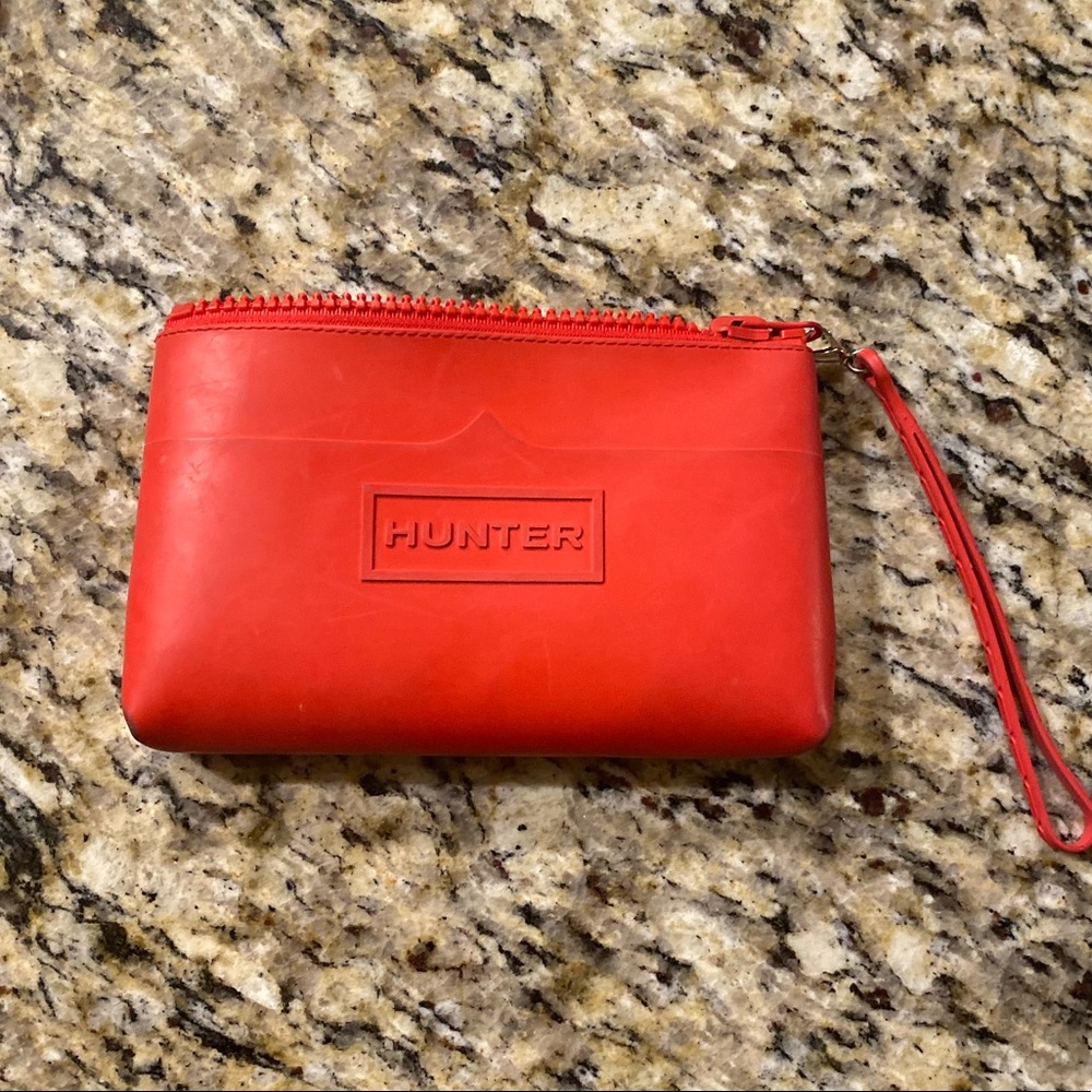 2 Hunter Wristlets!!❤️